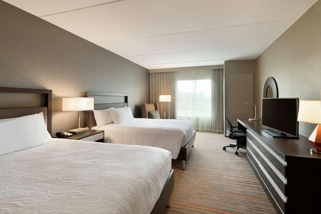 Hilton Garden Inn Rochester - University & Medical Center Room photo